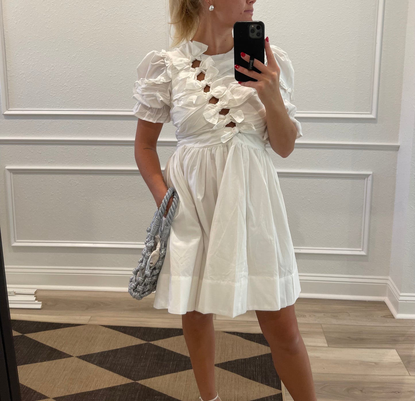 She's A Bow Girl Mini