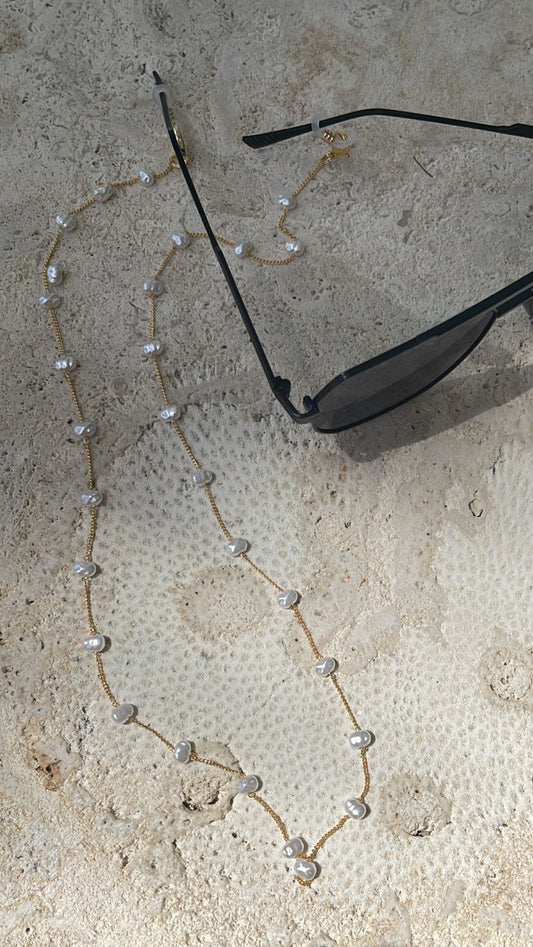 Pearl Girl Sunglass Chain